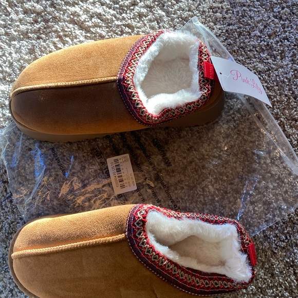 NWT pink Lily slippers - Picture 1 of 1